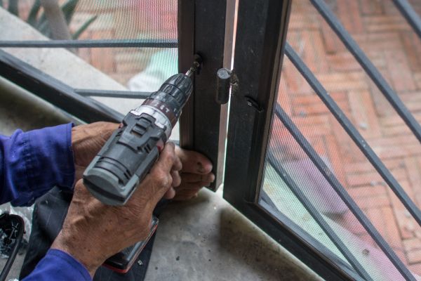 Cost of Steel Window Repair in Cincinnati